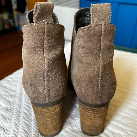 Browns-Artica exclusive ankle boots - Picture 5 of 8